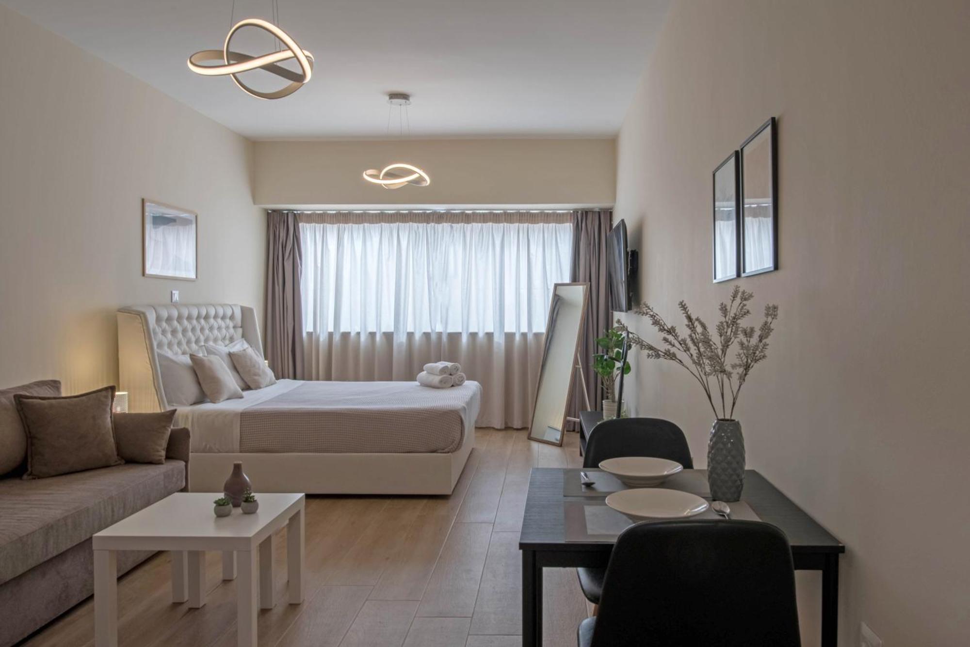 Amazing Apartments @ Aiolou Str. أثينا المظهر الخارجي الصورة