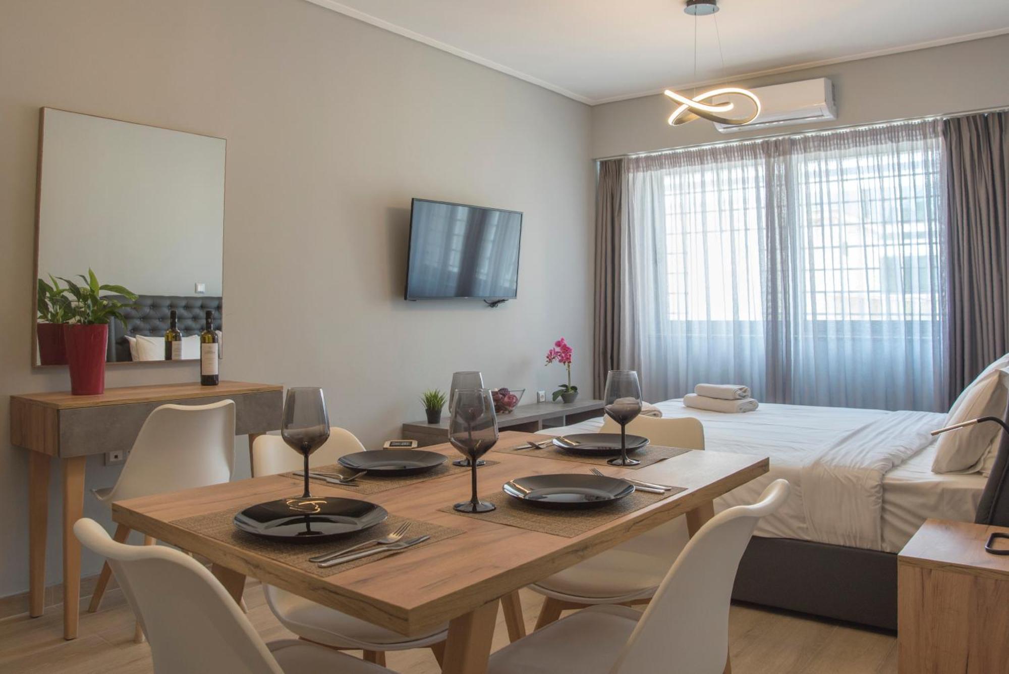 Amazing Apartments @ Aiolou Str. أثينا المظهر الخارجي الصورة